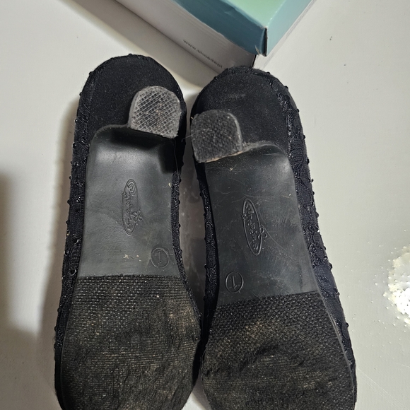 Chic Black Lace Kids Dress Shoes - Picture 5 of 8